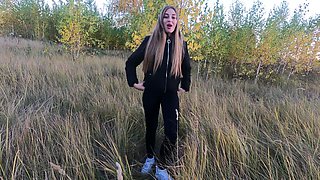 Public outdoor fuck with hot Russian babe