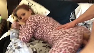 Plump Big-assed Hottie In a Butt-flap Pajamas Gets Fucked By Her Big-dicked Husband While Smoking