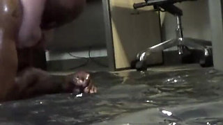 Anat vs Terry, oil wrestling