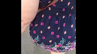 I Meet a Mature Woman in a Miniskirt on the Street
