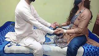 Desi Indian Girl First Date Hardcore Doggystyle Sex - Gullnazkhan Hot XXX