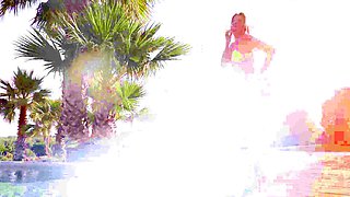 Teen hottie Peaches horny solo masturbation outdoors