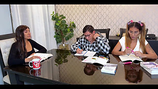 The Babysitter Didn't Notice! Fucking the Stepsister Is Better Than Doing Homework 321