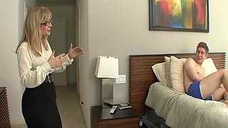 Fucks A College Stud With A Huge Dick 11 Min With Nina Hartley And Danny Wylde