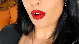 Leann amateur beautiful brunette with big boobs