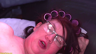 BBW Mature Gets Her Ass Stretched During a Bus Ride