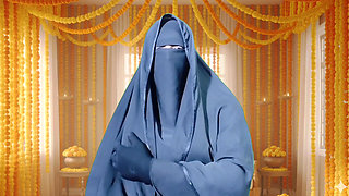 Horny Egyptian Stepmom Fucks Her 18 Years Old Stepson