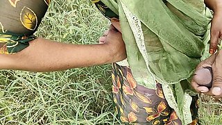 Desi Village Girl Was Stealing Maize, the Farm Owner Fucked Her Hindi Audio Outdoor Jungle Sex