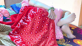 I got a chance to fuck my step sister's pink pussy,Janvi bhabhi sex video