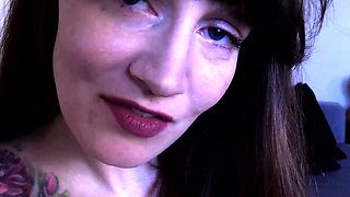 Bettie Bondage – Boss Wife Needs You