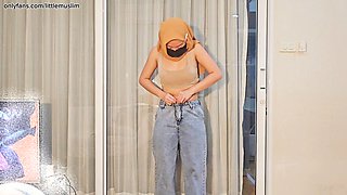 Behind the hijab: Littlemuslim's OnlyFans denim try-on adventure