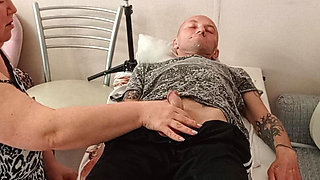 Stepmom Came to Suck Cock to Swallow a Portion of Cum