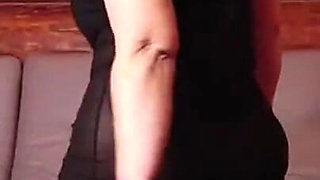 Hot MILF Relaxes in the Room Fucking Her Holes with a Big Dick