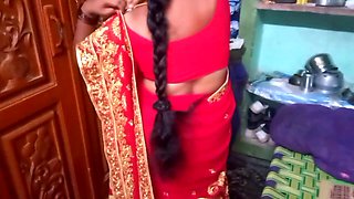 Desi Beauty Housewife Sary Changing in Home