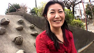 Korean wife on couch Amateur Asian Japanese Korean Webcams