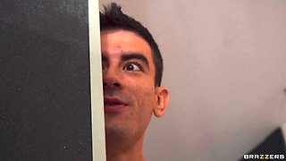 Yoga With A High-Intensity Fuck With Jordi El Nino Polla, Megan Fiore - Brazzers