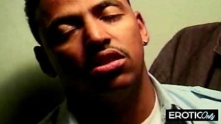 MILF squirts all over the bed as he goes deeper