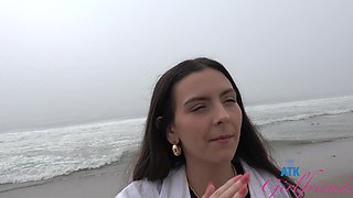 Cute beach babe Serena Hill in foot fetish action