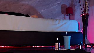 Amateur extreme anal and pussy toys