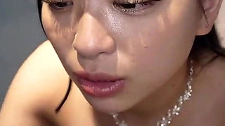 Through Scarlet Shadows, Anna Hanayagi with Quiet Elegance. - 3