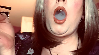 Miss Tina Snua Smokes A Slim Cigarette With A Holder - dangling Dangle Smoking Domme BBW OME OMI Drifts