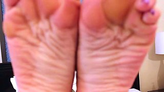 Blonde Teen Solo Masturbating On Webcam
