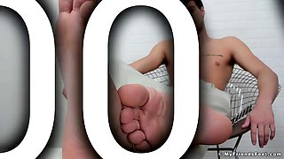 You: At Sawyer s Feet - Sawyer