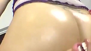 Facesitting Lesbian Extreme - Feel My Big Butt and Ass