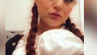 Solo booty assed babe ass toying masturbation in hi def
