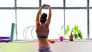 Sexy huge ass latina amateur rides fetish dudes cock