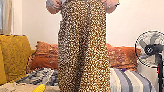 Foodie Fridays Jade Fucks a Corn on the Cob