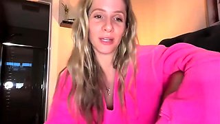 Amateur Blond Give Nice POV Blowjob