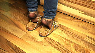 Nylons & Tight Jeans - Dangling in Classic Sandals