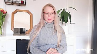 Ersties - Sexy Blonde Anna Masturbates Until She Squirts