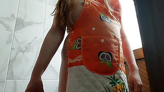 Trans step mommy fuck in the kitchen
