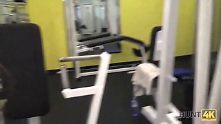 Hunt4k. duo was working out in sport when prosperous hunter appeared