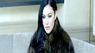 Monica Bellucci - Combien Tu Maimes