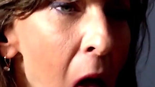 Mouth Made for Sucking Sexy MILF Marie