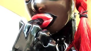 Big boobs milf masturbates with her dildo