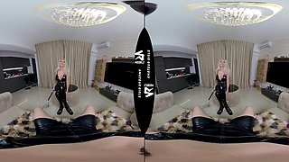 Servant 101 Episode 2 Pantyhose Sniffing - VRVids