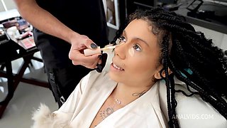 Behind the Scene from Super cute brazilians Mih Ninfetinha gets