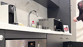 Upskirt action with ravishing sweet thing from Leons TV