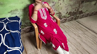 Desi Indian Bhabhi Very Romantic Footjob, Then Fuck His Tite Pussy with His Boyfriend.