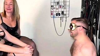 Mistress Noir - The Pussy Pleaser