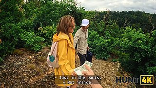 Hunt4k. faced a nude stranger with lovely boobs in the forest