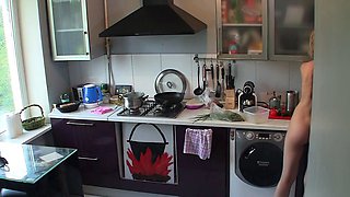 Sexy blonde on spycam