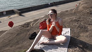 Solo chick enjoys while teasing her lover on the beach - Setina