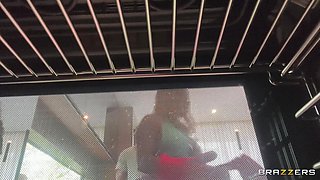Incredible black pornstar Gogo Fukme spicy scene