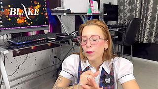 I Seduce My Gamer Stepbrother Until I Convince Him to Eat My Pussy and Give Me to Drink His Semen - Katty Blake