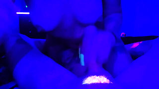 Blacklight Goth Girl with Neon Hair Edges Big Dick with Crazy Massage Gun Toy Gets Huge Cumshot